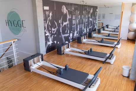 Fotografia tomada fuera de HYGGE Pilates Loft Santa Marta - Centro de pilates en Santiago de Compostela A Coruña