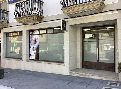 Fotografia tomada fuera de FISIOTERAPIA PHYSIS - Fisio Noia - Outes - Clínica de fisioterapia en Serra de Outes A Coruña
