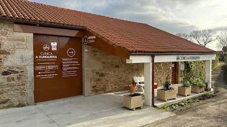 Fotografia tomada fuera de Clínica A Xunqueira - Clínica de fisioterapia en Vilanova A Coruña