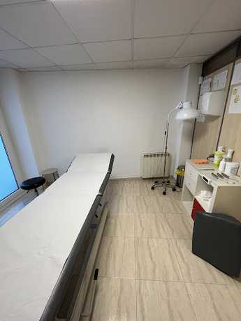 Fotografia tomada fuera de Phi Centro de Fisioterapia - Clínica de fisioterapia en A Coruña A Coruña