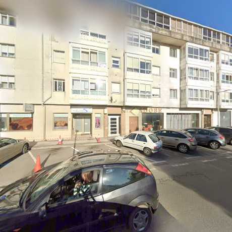 Fotografia tomada fuera de Fisiosaude - Clínica de fisioterapia en Sigüeiro A Coruña