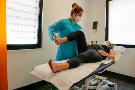 Fotografia tomada fuera de CLINICA ARTROS - Clínica de fisioterapia en Santiago de Compostela A Coruña