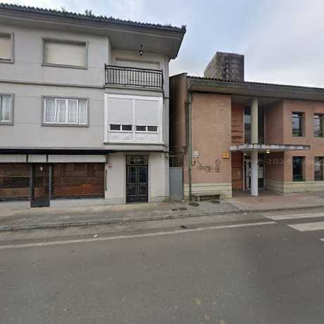 Fotografia tomada fuera de Centro de Saúde de Touro - Centro de salud en Fonte Díaz A Coruña