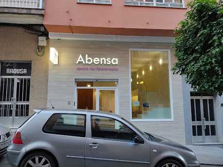 Fotografia tomada fuera de Carolina Pérez Pérez Fisioterapeuta. Centro de Fisioterapia Abensa - Fisioterapeuta en Boiro A Coruña