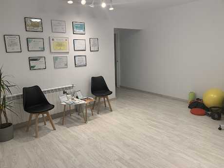 Fotografia tomada fuera de Fisioterapia Silvia Lorenzo - Clínica de fisioterapia en Teixeiro A Coruña