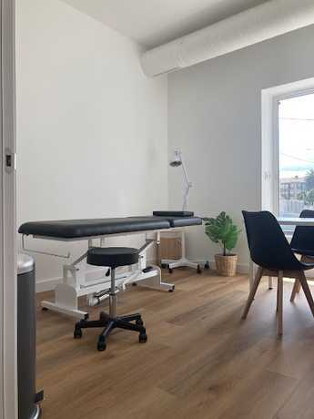 Fotografia tomada fuera de Bsalud Fisioterapia Oleiros - Clínica de fisioterapia en Oleiros A Coruña