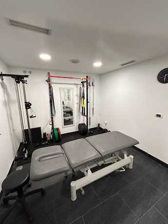 Fotografia tomada fuera de Pablo Rodríguez Quintana Fisioterapia - Clínica de fisioterapia en Oleiros A Coruña