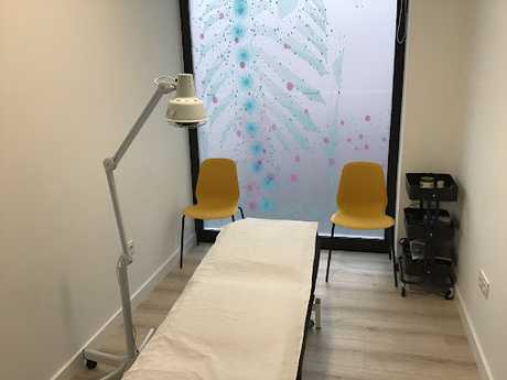 Fotografia tomada fuera de Clínica De Fisioterapia Y Rehabilitación Sandra Mourelle - Fisioterapeuta en Santa Comba A Coruña