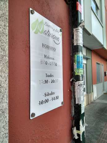 Fotografia tomada fuera de Naturama - Centro de pilates en Ares A Coruña